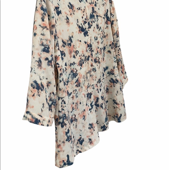 RW&CO Women’s Peplum Pink Medium Shirt - Picture 4 of 7